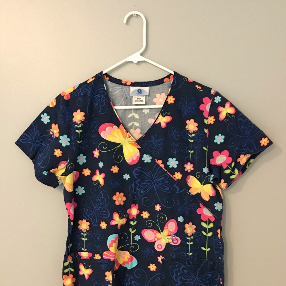 Scrub Top
